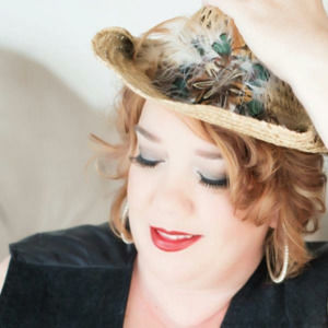 Meet your Posher, Jenifer